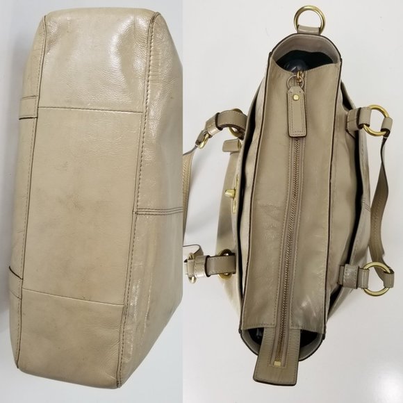 SOLD 🌈 Coach taupe sealed leather purse - Picture 8 of 8